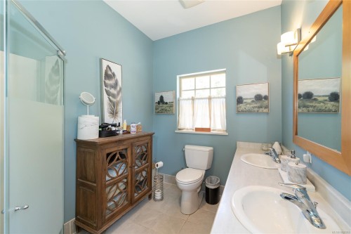 2065 Sanders Rd, Nanoose Bay, BC 