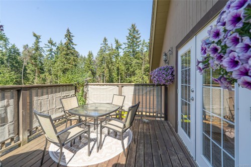 2065 Sanders Rd, Nanoose Bay, BC 