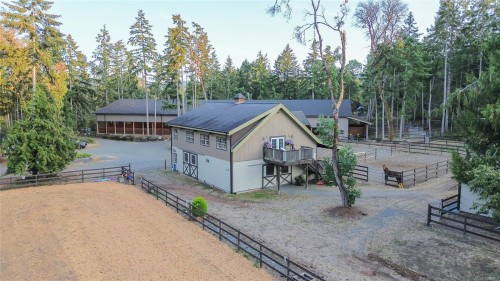 2065 Sanders Rd, Nanoose Bay, BC 