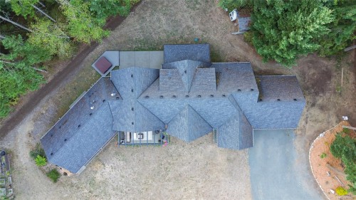 2065 Sanders Rd, Nanoose Bay, BC 