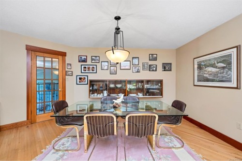 6693 Genoa Bay Rd, Duncan, BC 