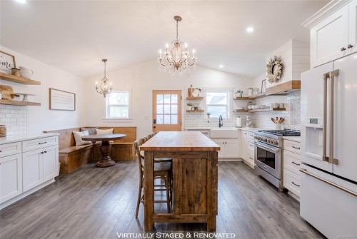 7128 Benwaldun Rd, Lantzville, BC 