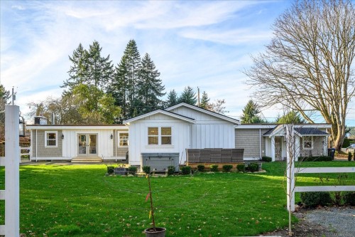 7128 Benwaldun Rd, Lantzville, BC 