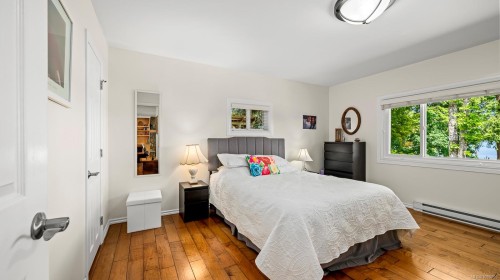 7410 Yake Rd, Fanny Bay, BC 