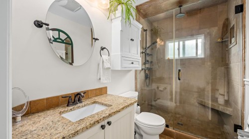 7410 Yake Rd, Fanny Bay, BC 