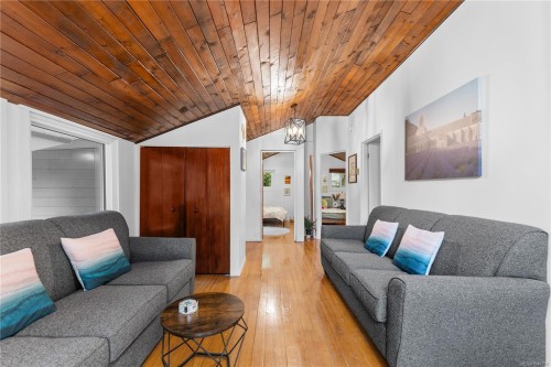 436 Hemlock Ave, Gabriola Island, BC 