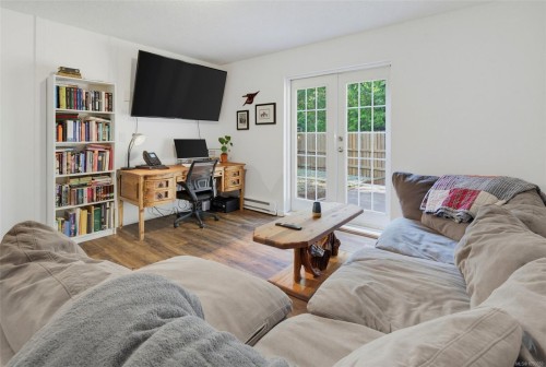 3668 Princess Ave, Cobble Hill, BC 
