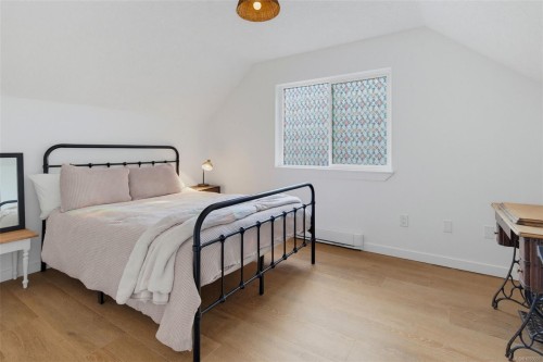 3668 Princess Ave, Cobble Hill, BC 