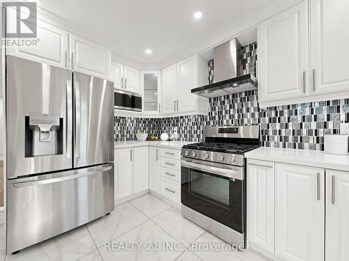 120 Queensbury Avenue, Toronto, ON 