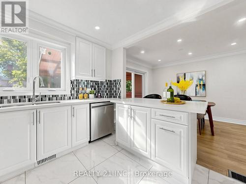 120 Queensbury Avenue, Toronto, ON 