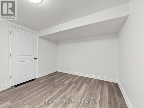 120 Queensbury Avenue, Toronto, ON 