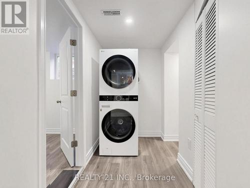 120 Queensbury Avenue, Toronto, ON 