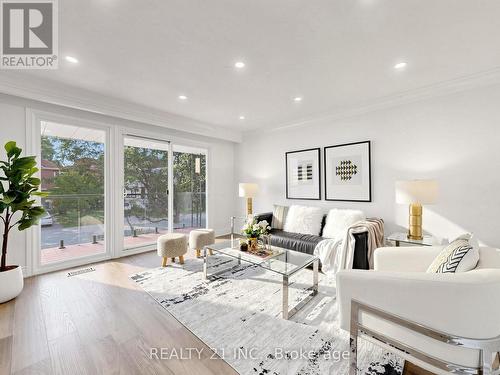 120 Queensbury Avenue, Toronto, ON 