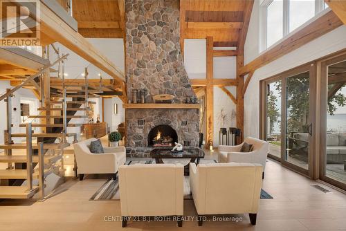 247 Lakeshore Road W, Oro-Medonte, ON 
