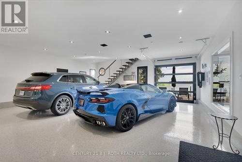 247 Lakeshore Road W, Oro-Medonte, ON 