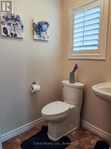55 Magnificent Way, Hamilton, ON 