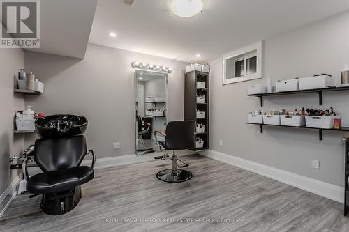 541 Hambling Court, Burlington, ON 