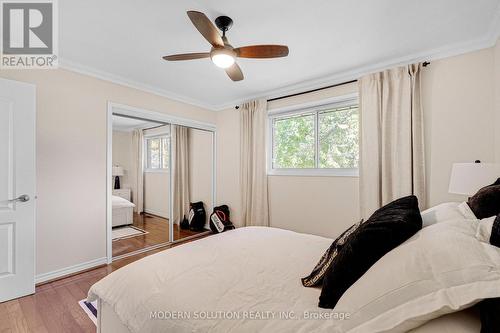 2250 Dunedin Road, Oakville, ON 
