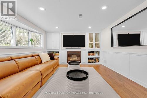 2250 Dunedin Road, Oakville, ON 