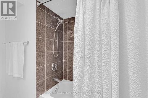 2250 Dunedin Road, Oakville, ON 