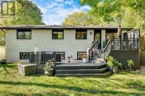 2250 Dunedin Road, Oakville, ON 