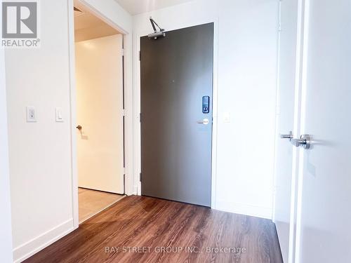 7404 - 448 BURNHAMTHORPE ROAD W , Mississauga, Ontario L5B 0R4 3
