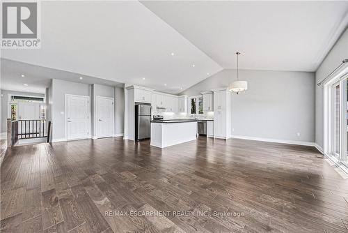 Living Room - 602 Cochrane Road, Hamilton, ON 