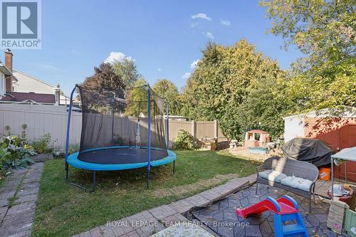 1133 St Emmanuel Terrace, Ottawa, ON 
