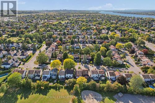 1133 St Emmanuel Terrace, Ottawa, ON 