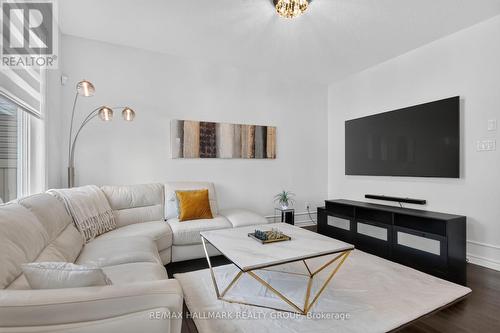 433 Cooks Mill Crescent, Ottawa, ON 