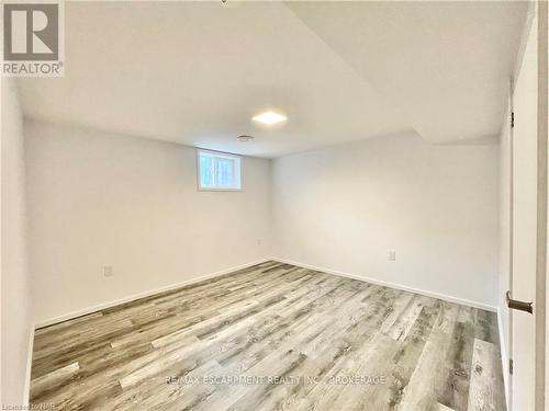 76 Marc Boulevard, Welland (Lincoln/Crowland), ON 