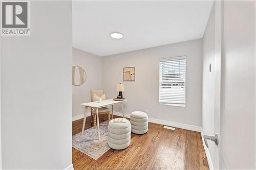 1362 Elsmere, Windsor, ON 
