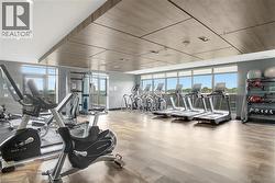 Gym with baseboards - 