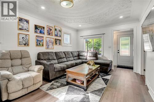 842 Ford Boulevard, Windsor, ON 