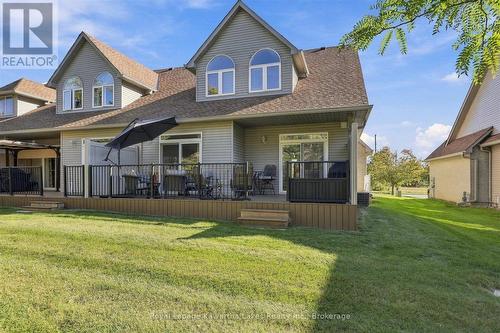 2 walk outs to private deck. - 10G - 25 Rivermill Boulevard, Kawartha Lakes (Lindsay), ON 