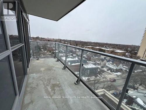 902 - 58 Orchard View Boulevard, Toronto, ON 