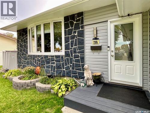 255 Litzenberger Crescent, Regina, SK 