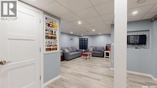 255 Litzenberger Crescent, Regina, SK 