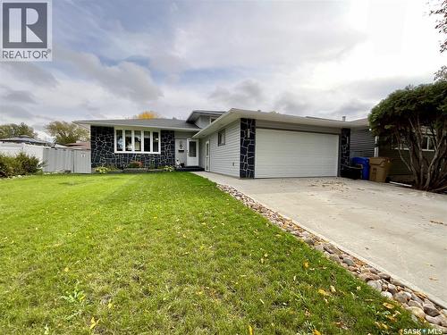 255 Litzenberger Crescent, Regina, SK 