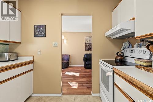 1227 2Nd Avenue Nw, Moose Jaw, SK 