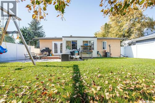 1227 2Nd Avenue Nw, Moose Jaw, SK 