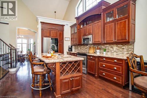 15 Farrugie Street, Paris, ON 