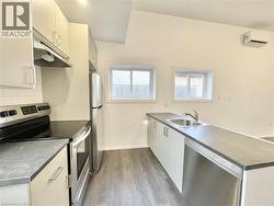 Bachelor Unit - 