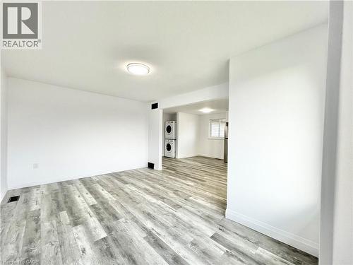 Main floor unit - 76 Marc Boulevard, Welland, ON 