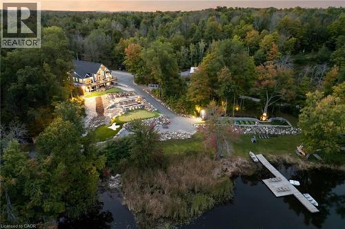 527 Pine Point Lane, Madoc, ON 