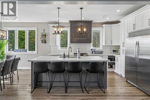 527 Pine Point Lane, Madoc, ON 