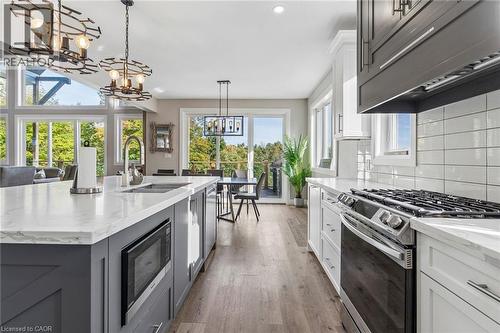 527 Pine Point Lane, Madoc, ON 