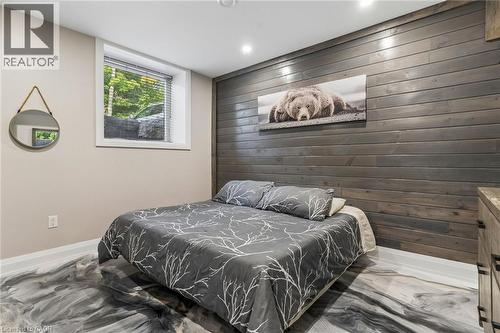 527 Pine Point Lane, Madoc, ON 