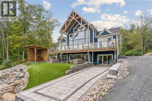 527 Pine Point Lane, Madoc, ON 