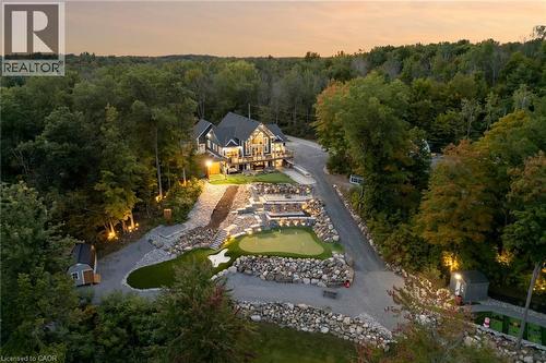 527 Pine Point Lane, Madoc, ON 